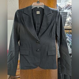Aritzia Talula Babaton Black pinstriped blazer